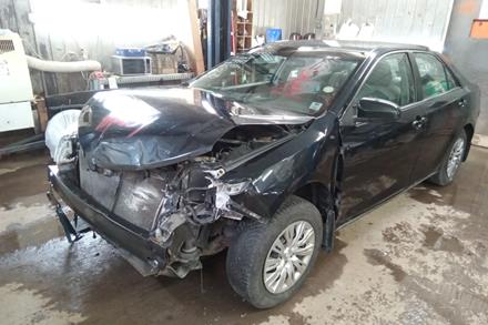 2012-2014 Toyota Camry Right Tail Light Assembly - OEM Passenger Side