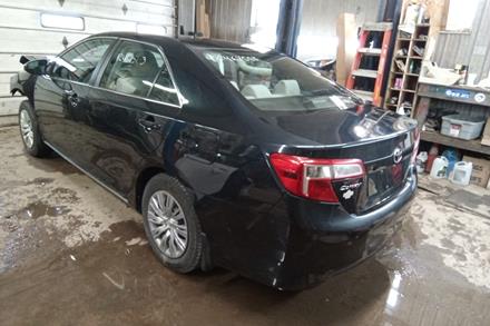 2012-2014 Toyota Camry Right Tail Light Assembly - OEM Passenger Side